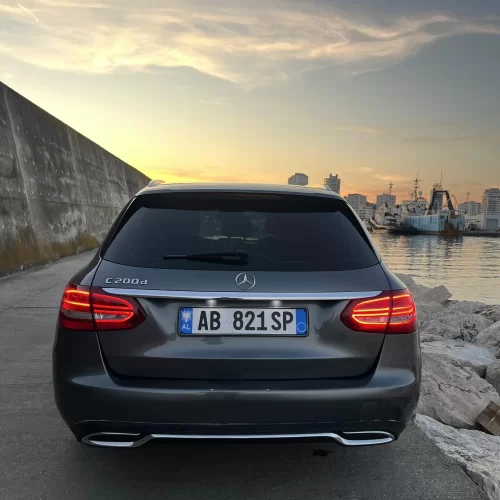 Mercedes-Benz C-Class ne shitje